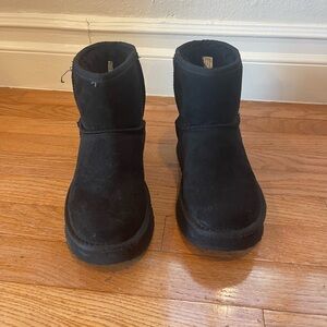 Arizona memory foam mini faux fur booties size 5.5
